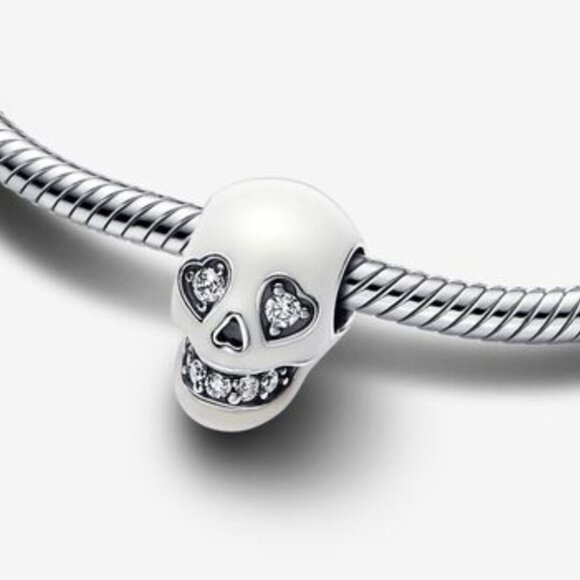 Pandora 925 silver Glow-in-the-dark Sparkling Skull Bracelet Bead Charms - Picture 3 of 5